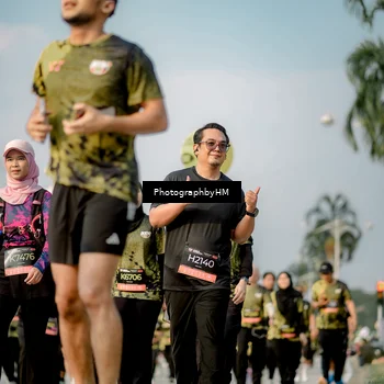 Runner Photo 6715044