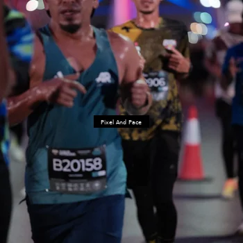 Runner Photo 6715070