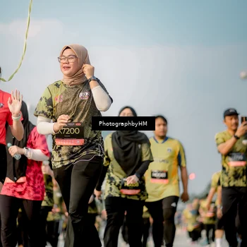 Runner Photo 6715073