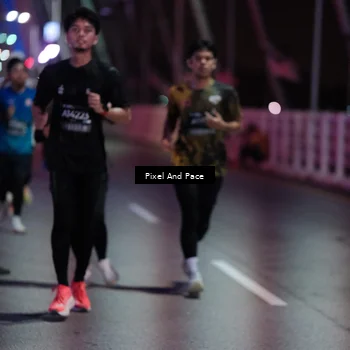 Runner Photo 6715096