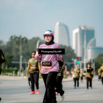 Runner Photo 6715105