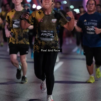 Runner Photo 6715107