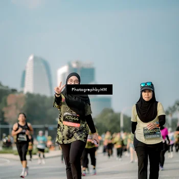 Runner Photo 6715117