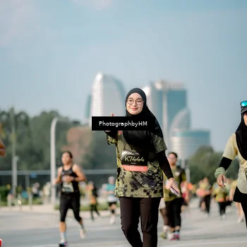 Runner Photo 6715128