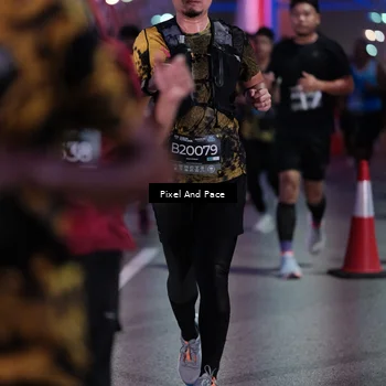 Runner Photo 6715129