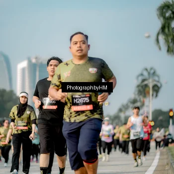 Runner Photo 6715179