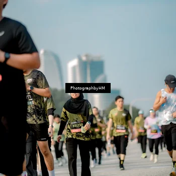 Runner Photo 6715182