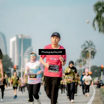 Runner Photo 6715197