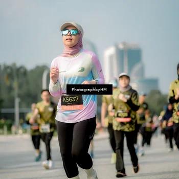 Runner Photo 6715201