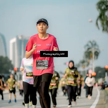 Runner Photo 6715204