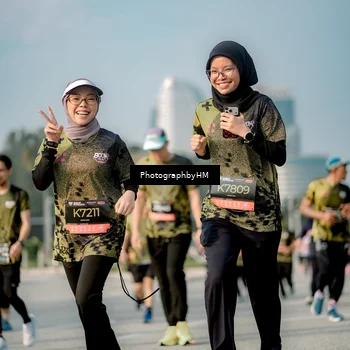 Runner Photo 6715212