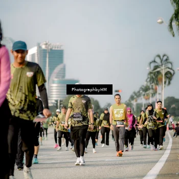 Runner Photo 6715235