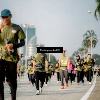 Runner Photo 6715239