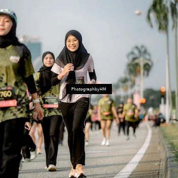 Runner Photo 6715270
