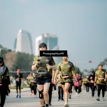 Runner Photo 6715276