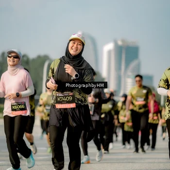 Runner Photo 6715286
