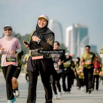Runner Photo 6715289