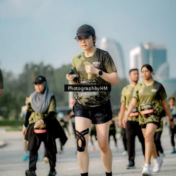 Runner Photo 6715295