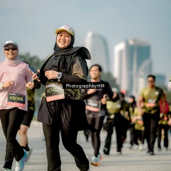 Runner Photo 6715296