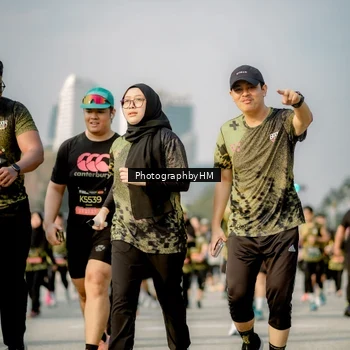 Runner Photo 6715307