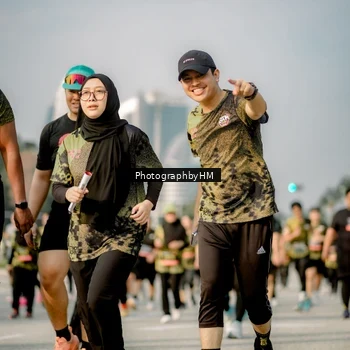 Runner Photo 6715311