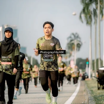 Runner Photo 6715355