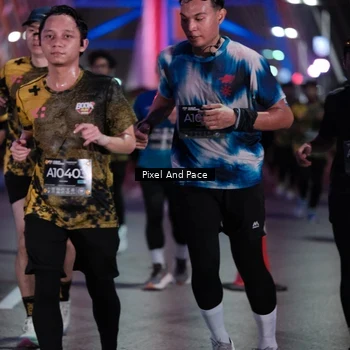 Runner Photo 6715358