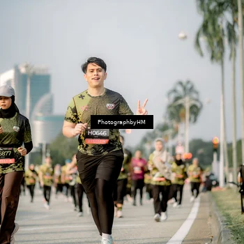 Runner Photo 6715375