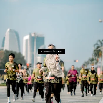 Runner Photo 6715386