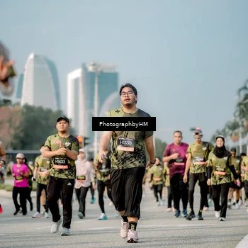 Runner Photo 6715392