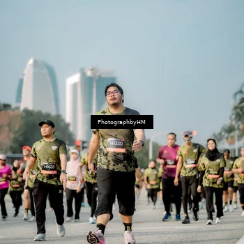 Runner Photo 6715393