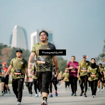 Runner Photo 6715396