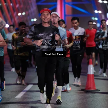 Runner Photo 6715401