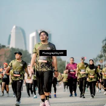 Runner Photo 6715403