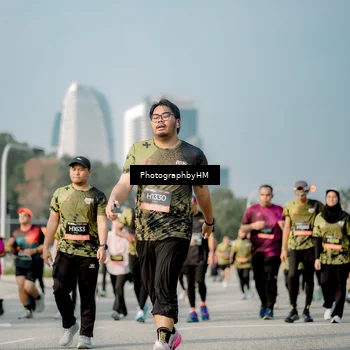 Runner Photo 6715405