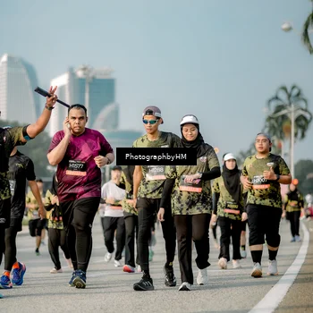 Runner Photo 6715423