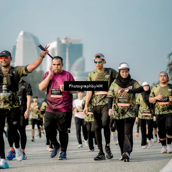 Runner Photo 6715425