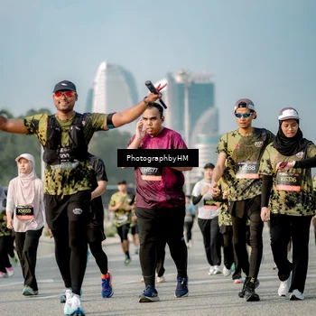 Runner Photo 6715430