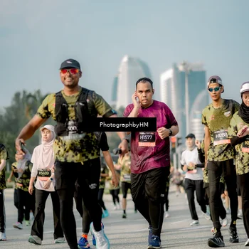 Runner Photo 6715436