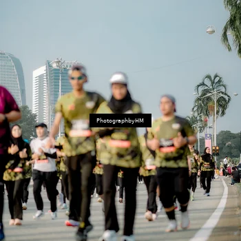 Runner Photo 6715441