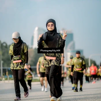 Runner Photo 6715458