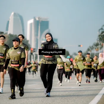 Runner Photo 6715467