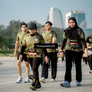 Runner Photo 6715487
