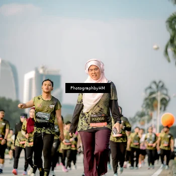 Runner Photo 6715493