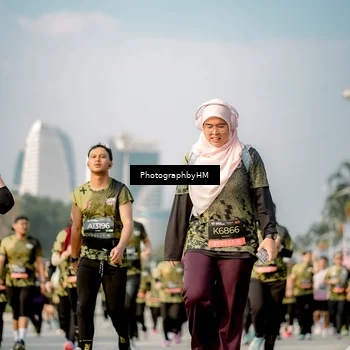 Runner Photo 6715498