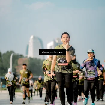 Runner Photo 6715534