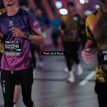 Runner Photo 6715540