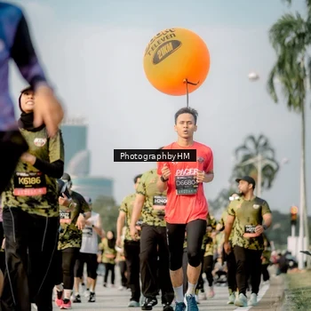 Runner Photo 6715550