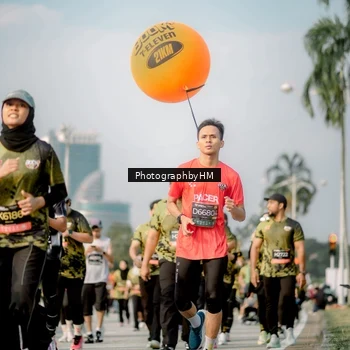 Runner Photo 6715557