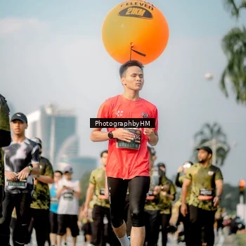 Runner Photo 6715560